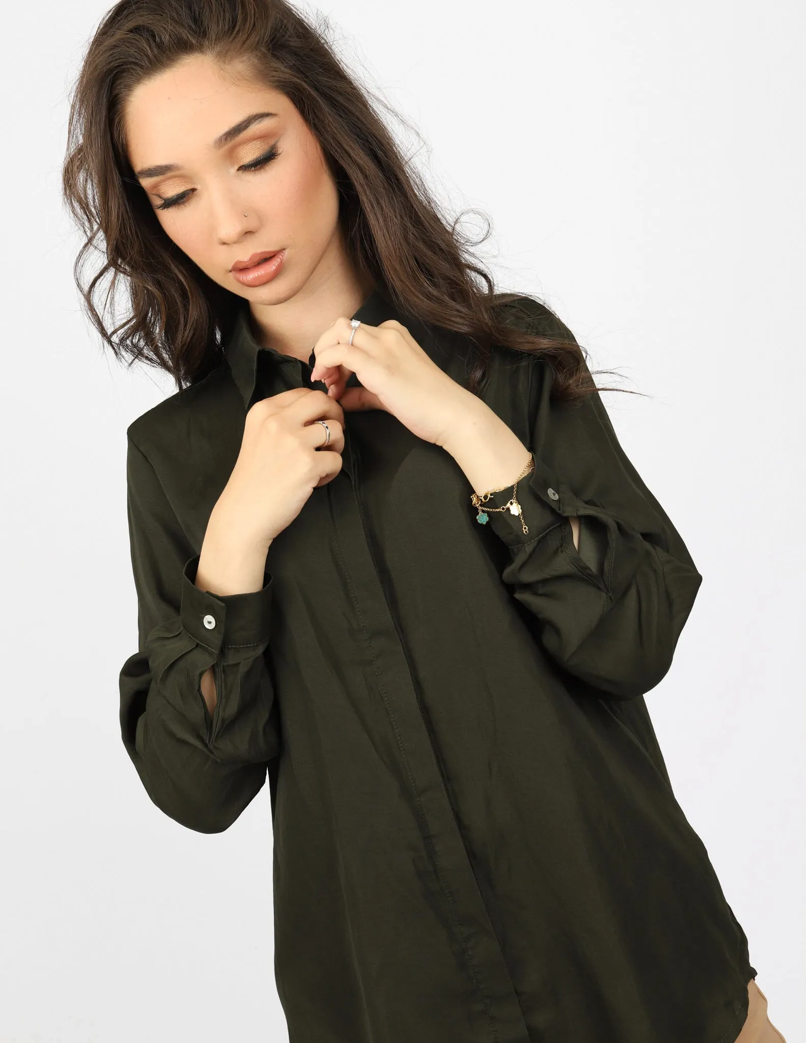 Basic Lightweight Loop Shirt