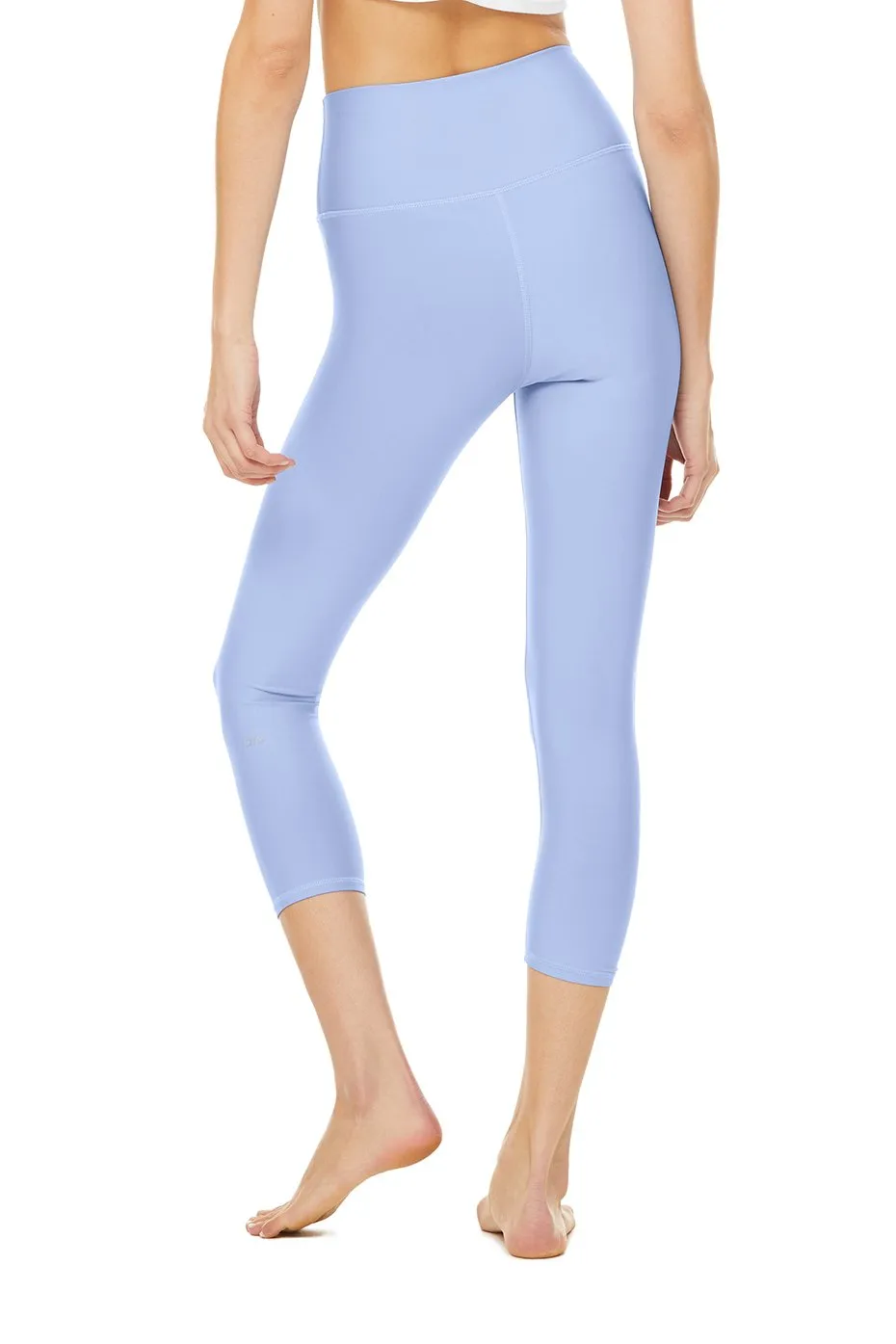 High-Waist Airlift Capri - Marina