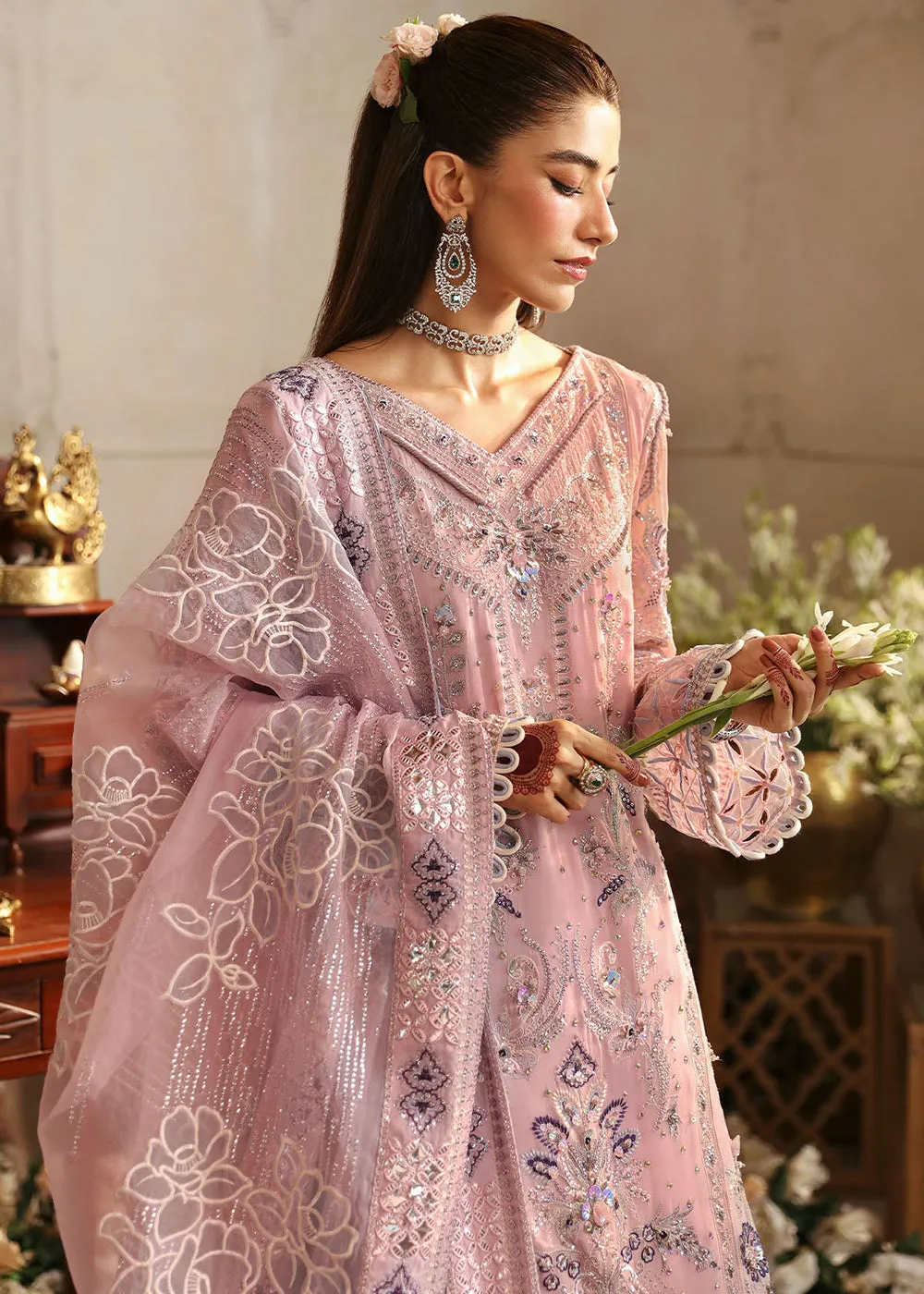 Jhoomro Wedding Luxury Formals '24 by Nureh | NL-69 RANIA