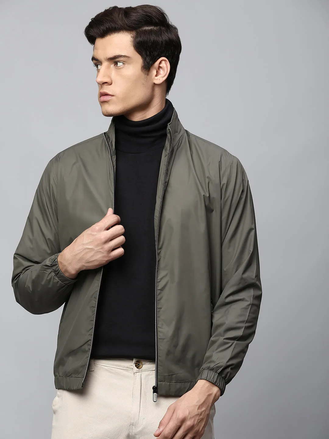 Men's Olive Regular Fit Winterwear Jackets