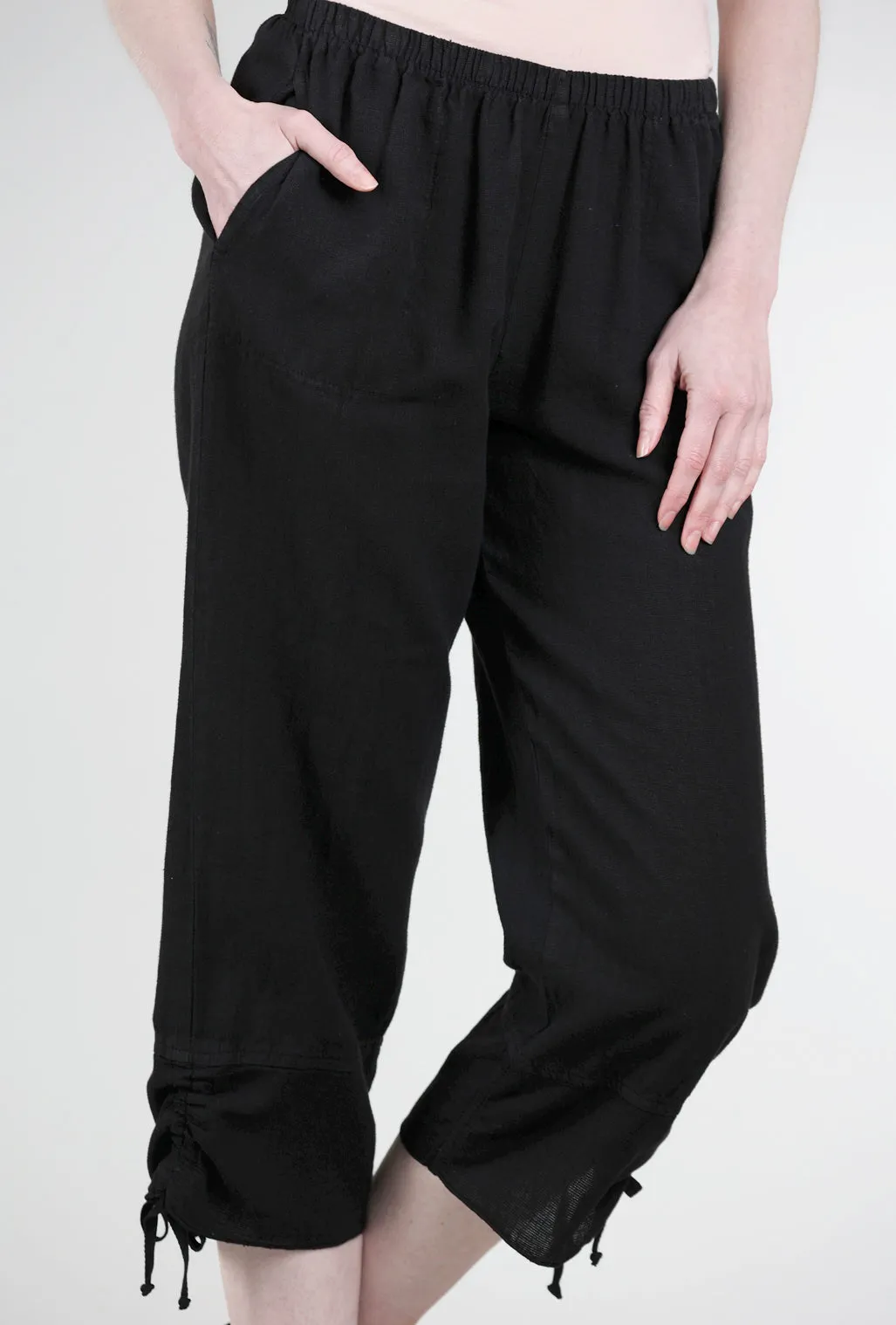 Mesh Hem Crop Pant, Black