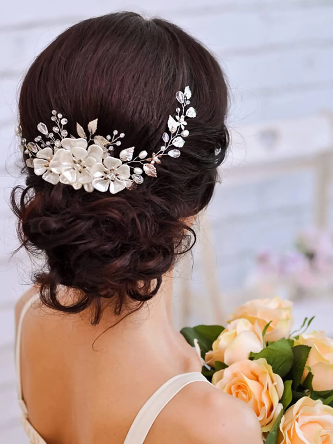 Yellow Chimes Bridal Hair Vine for Women and Girls Bridal Hair Accessories for Wedding Golden Headband Hair Accessories Wedding Jewellery for Women Floral White Bridal Wedding Head band Hair Vine for Girls Headpiece